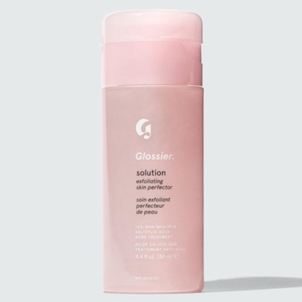 NEW Glossier The Solution Skin Perfector